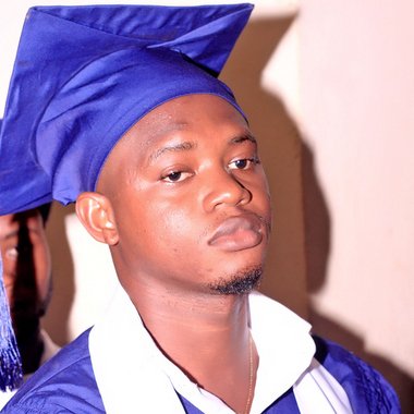 Keezy41 - Freelance Copywriter