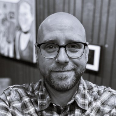 Robin T. - Freelance Podcast Producer