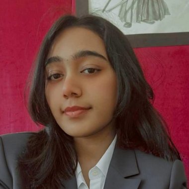 Niyati A. - Freelance Graphic Designer