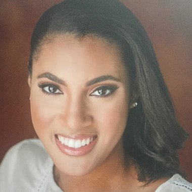 Mikayla R. - Freelance Ui Designer