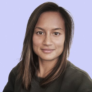 Yuki T. - Freelance Pitch Deck Designer