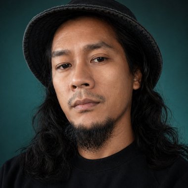 Muizz R. - Freelance Motion Graphic Designer