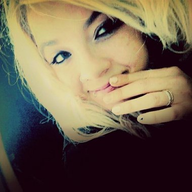 Iluvsvs - Freelance Artist