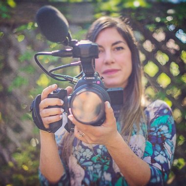elyseneimanseiter - Freelance Documentary Filmmaker