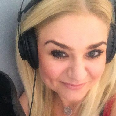 Daria B. - Freelance Voiceover Artist