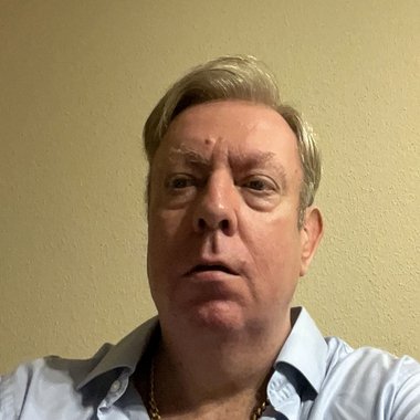 Lewis R. - Freelance Graphic Designer