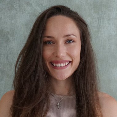 Sonja C. - Freelance Marketer