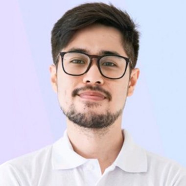 Tonichi G. - Freelance Designer