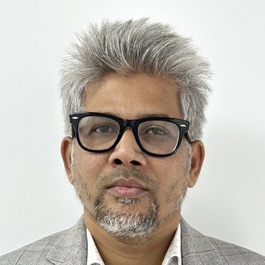 MD T. - Freelance Set Designer