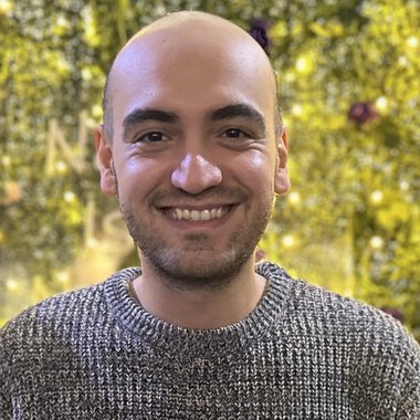 yadegarimehran9087 - Freelance Graphic Designer