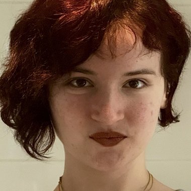 Eva B. - Freelance Actress