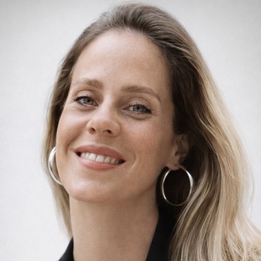 Ana T. - Freelance Ai Strategy Consultant