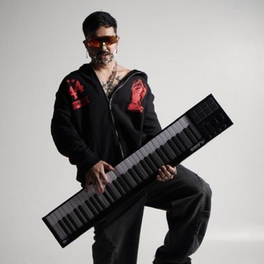 Gabriel S. - Freelance Mixing Engineer