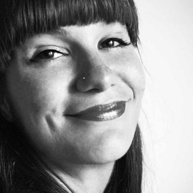 Lora V. - Freelance Web Developer