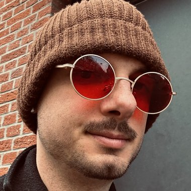 Niels M. - Freelance Developer