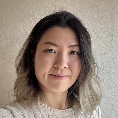 Mutsumi K. - Freelance Data Analyst