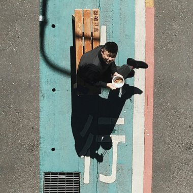 Hsin-Wei C. - Freelance Motion Graphic Designer