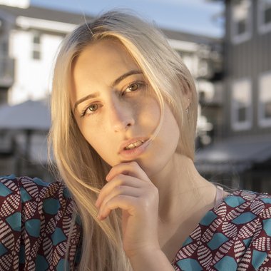 Olga D. - Freelance Content Creator