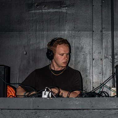 ryder_klein - Freelance Songwriter