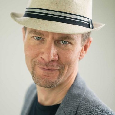 Max V. - Freelance Video Editor