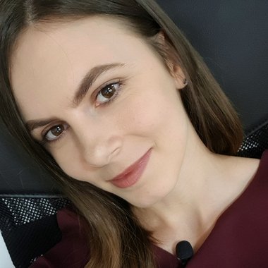 Elena N. - Freelance Front End Developer