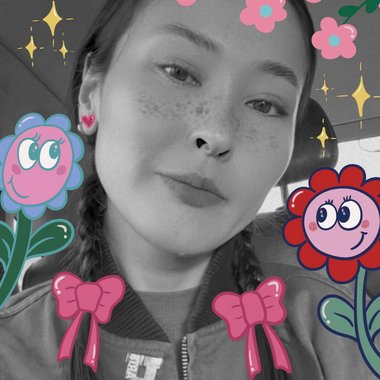 Ella - Freelance Image Editor