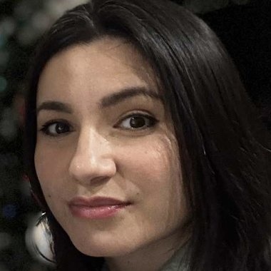 Andra C. - Freelance Assistant Producer