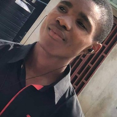 SamGrafx - Freelance Flyer Designer