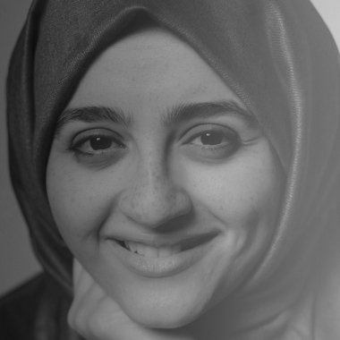 Nasra H. - Freelance Brand Designer