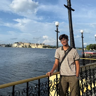Mahil K. - Freelance Web Developer