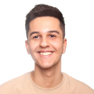 Hamed L. - Freelance Brand Designer