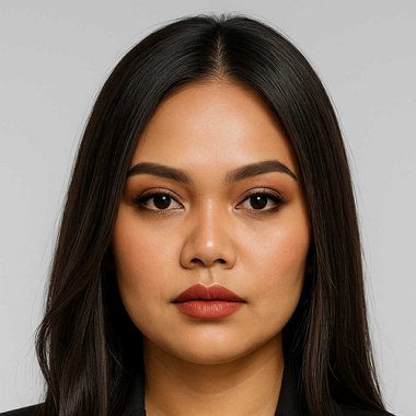 Develyn S. - Freelance Video Editor