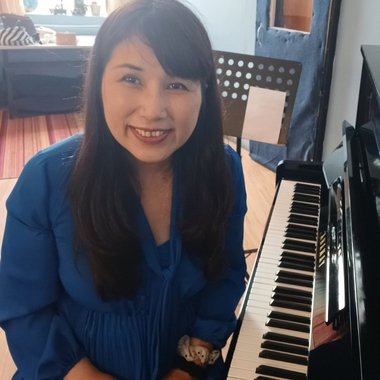 Machiko K. - Freelance Web Developer