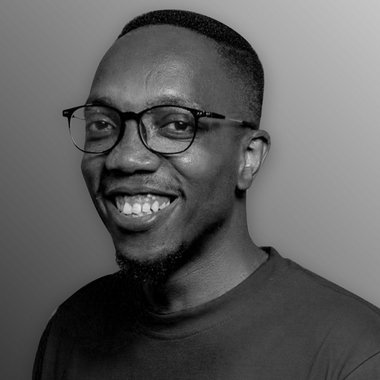 Derek S. - Freelance T Shirt Designer