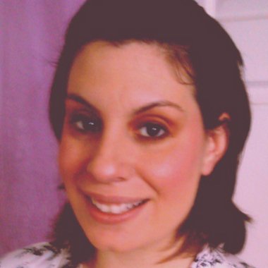 Pamela F. - Freelance Graphic Designer
