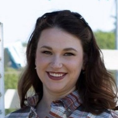 Kelly D. - Freelance Voiceover Artist