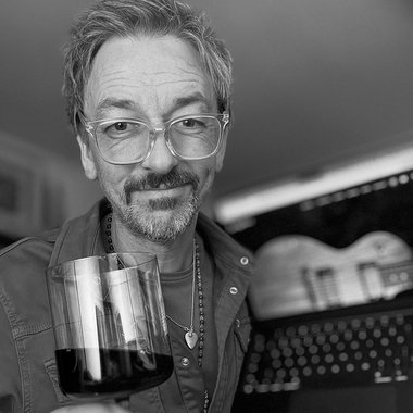 Paul C. - Freelance Brand Designer