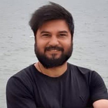 AJAY T. - Freelance Web Designer