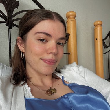 Danielle V. - Freelance Costume Designer