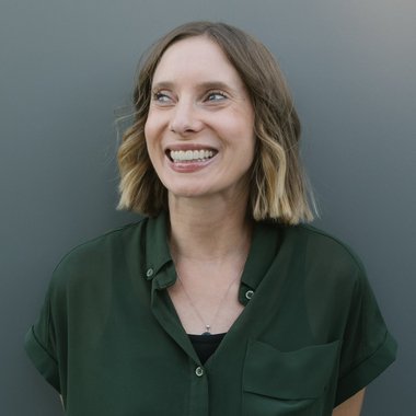 Micaela R. - Freelance Graphic Designer