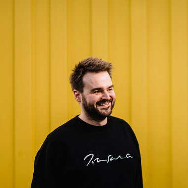 Ethan S. - Freelance Designer