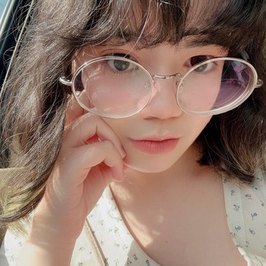 Sirinda J. - Freelance Character Designer