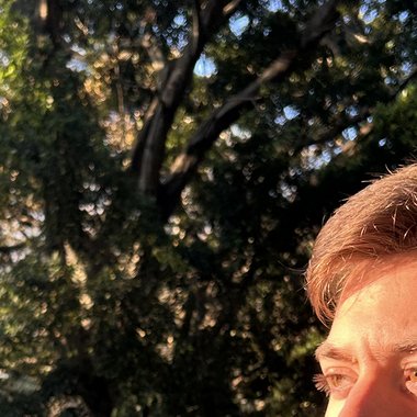 Dominic M. - Freelance Motion Graphic Designer