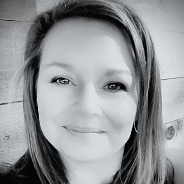 Michelle C. - Freelance Product Designer