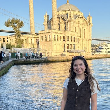 Jennifer P. - Freelance Content Creator