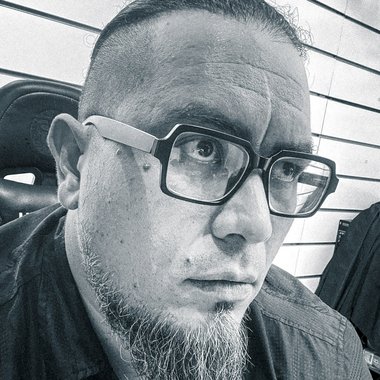 Vincent V. - Freelance Digital Marketer