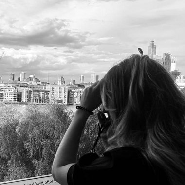 Tais - Freelance Digital Marketer