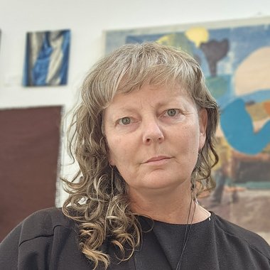 Jen M. - Freelance Art Director