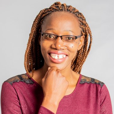 Silenhlanhla S. - Freelance Online Trainer