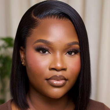 Esther N. - Freelance Content Creator